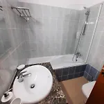 Albert's Lárnaca