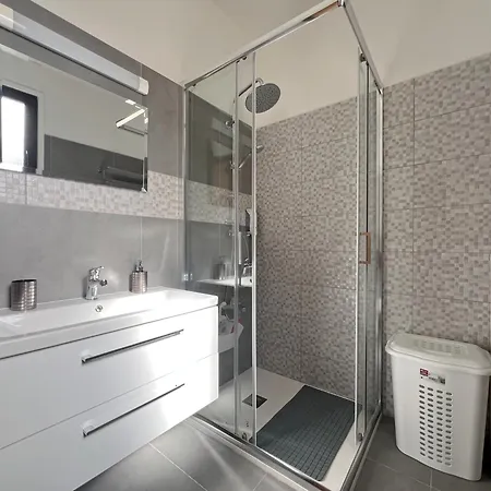 Apartamento Albert's Lárnaca